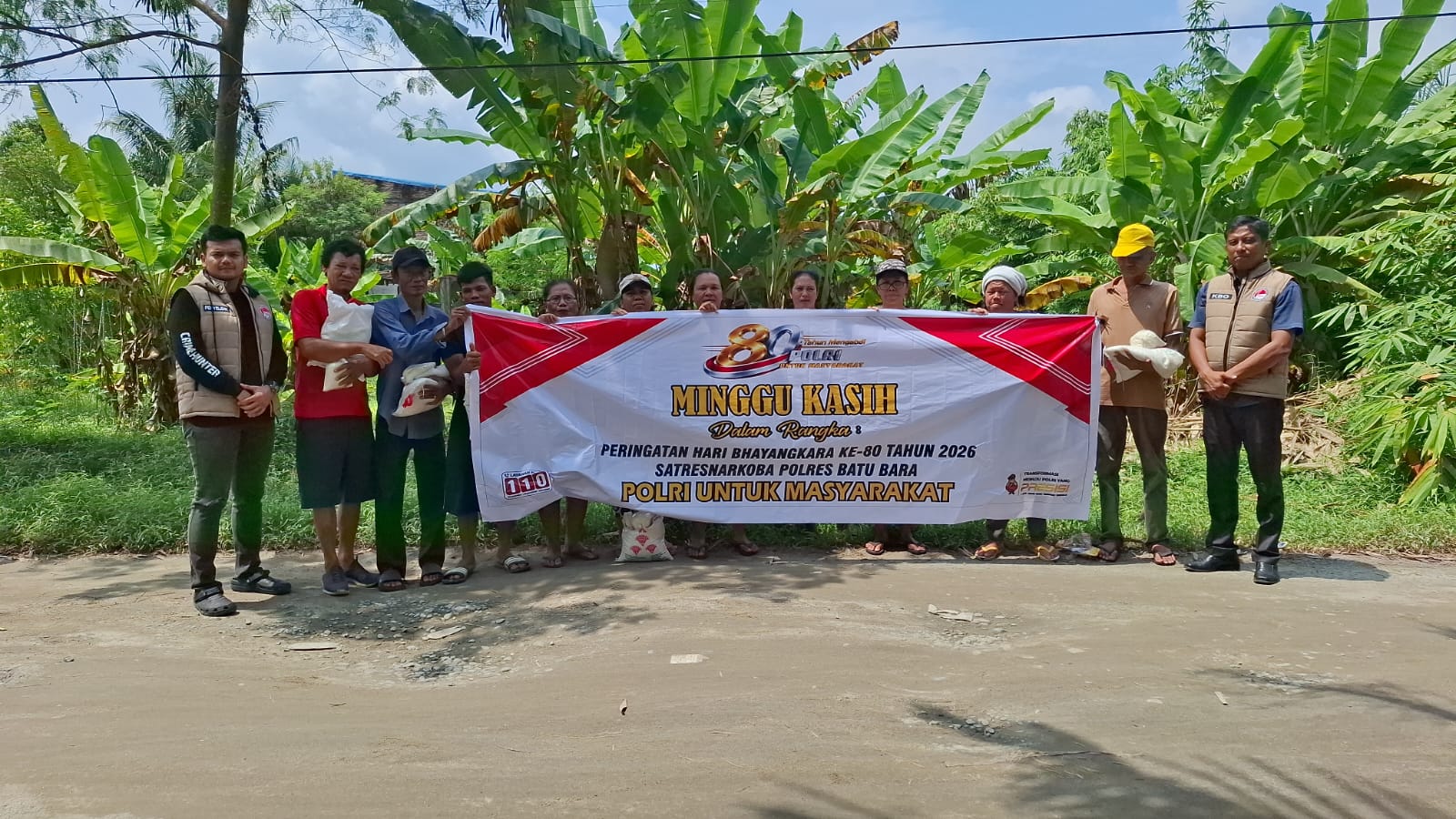 Satresnarkoba Polres Batu Bara Gelar Minggu Kasih, Berikan Sembako Dan Himbauan Bahaya Narkoba