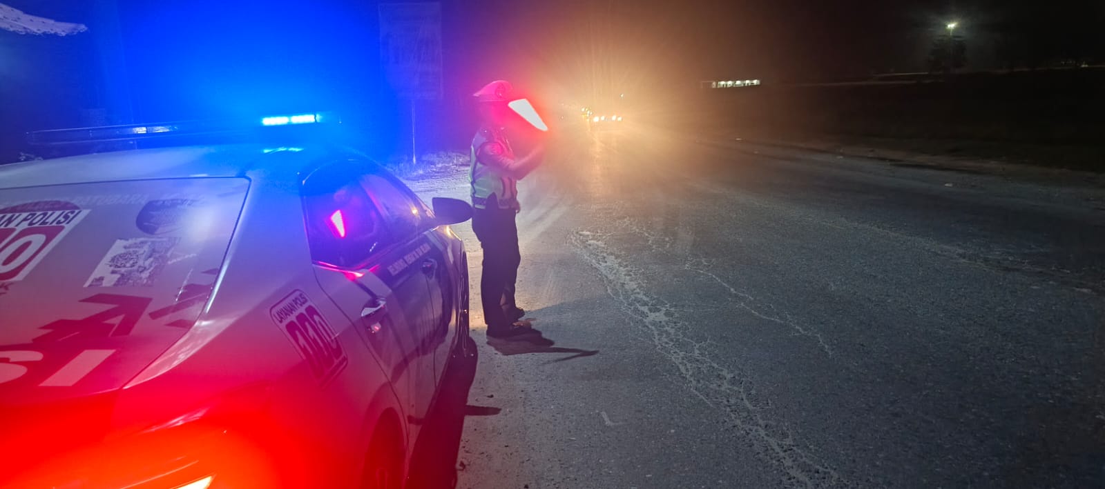 Sat Lantas Polres Batu Bara Gelar Patroli Blue Light, Jaga Keamanan Lalu Lintas Di Jalinsum