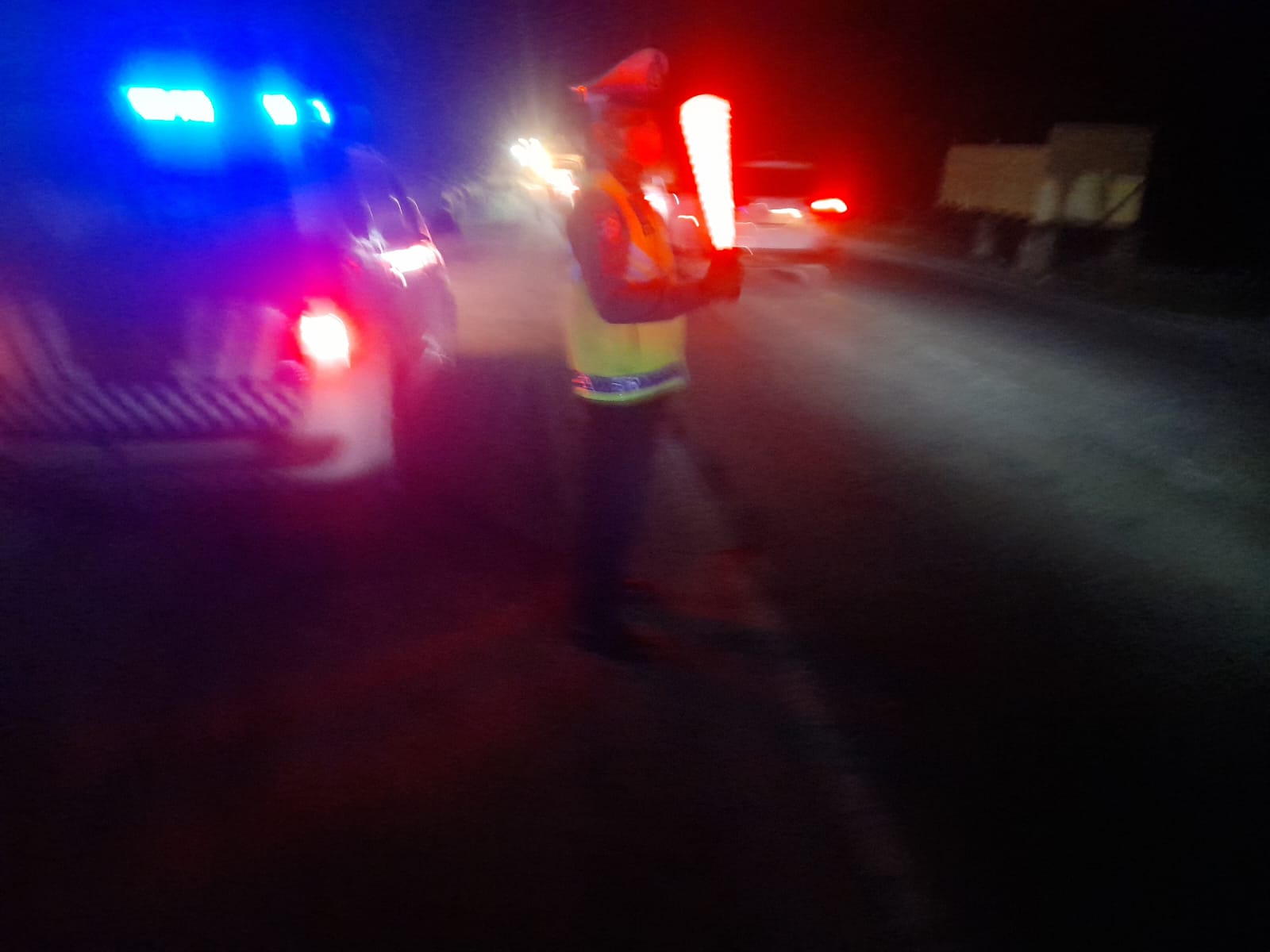 Sat Lantas Polres Batu Bara Gelar Patroli Blue Light Malam Hari, Jaga Kelancaran Lalu Lintas di Jalinsum Pos Lantas Sei Bejangkar