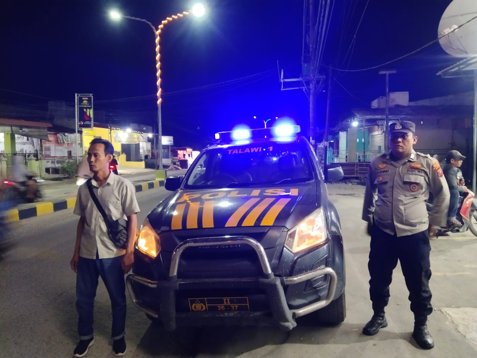 Polsek Talawi Gelar Patroli Malam Hari, Antisipasi Gangguan Kamtibmas dan Edukasi Anti Pungutan Liar