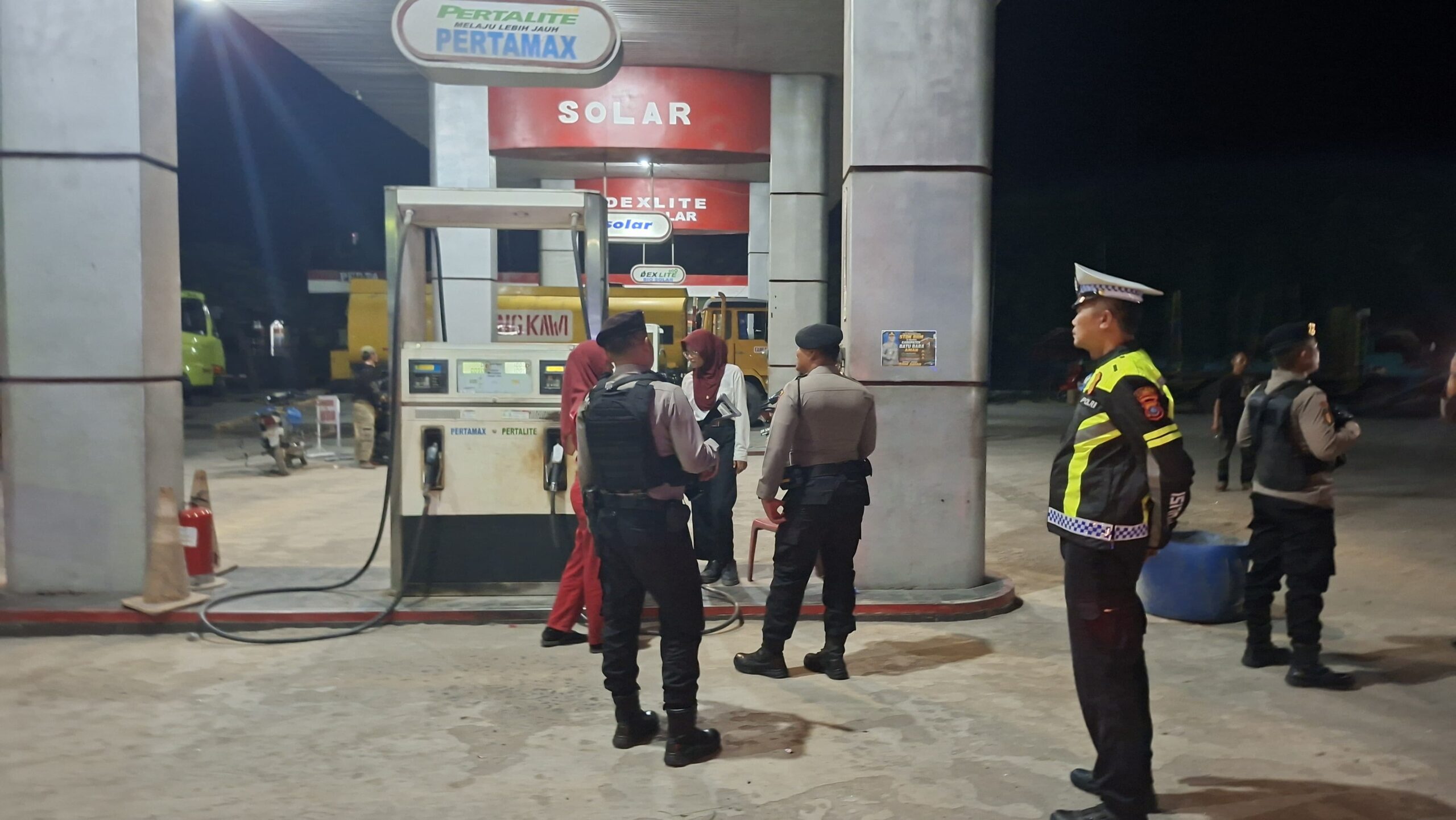 Sat Lantas Polres Batu Bara Laksanakan Patroli Pengawasan di SPBU Simpang Gambus   