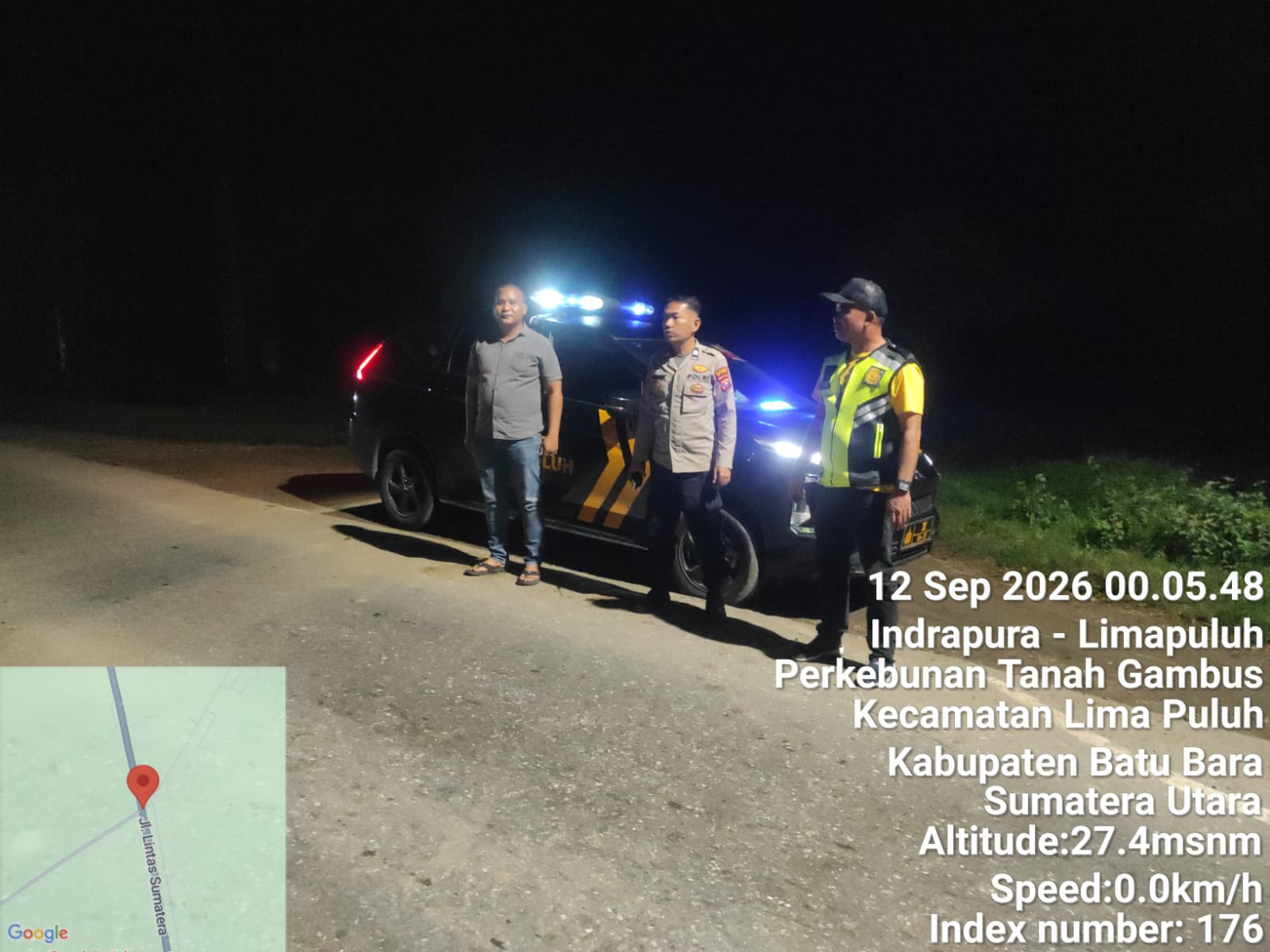 Polsek Lima Puluh Laksanakan Patroli Malam, Cegah Tawuran dan Kejahatan Jalanan   