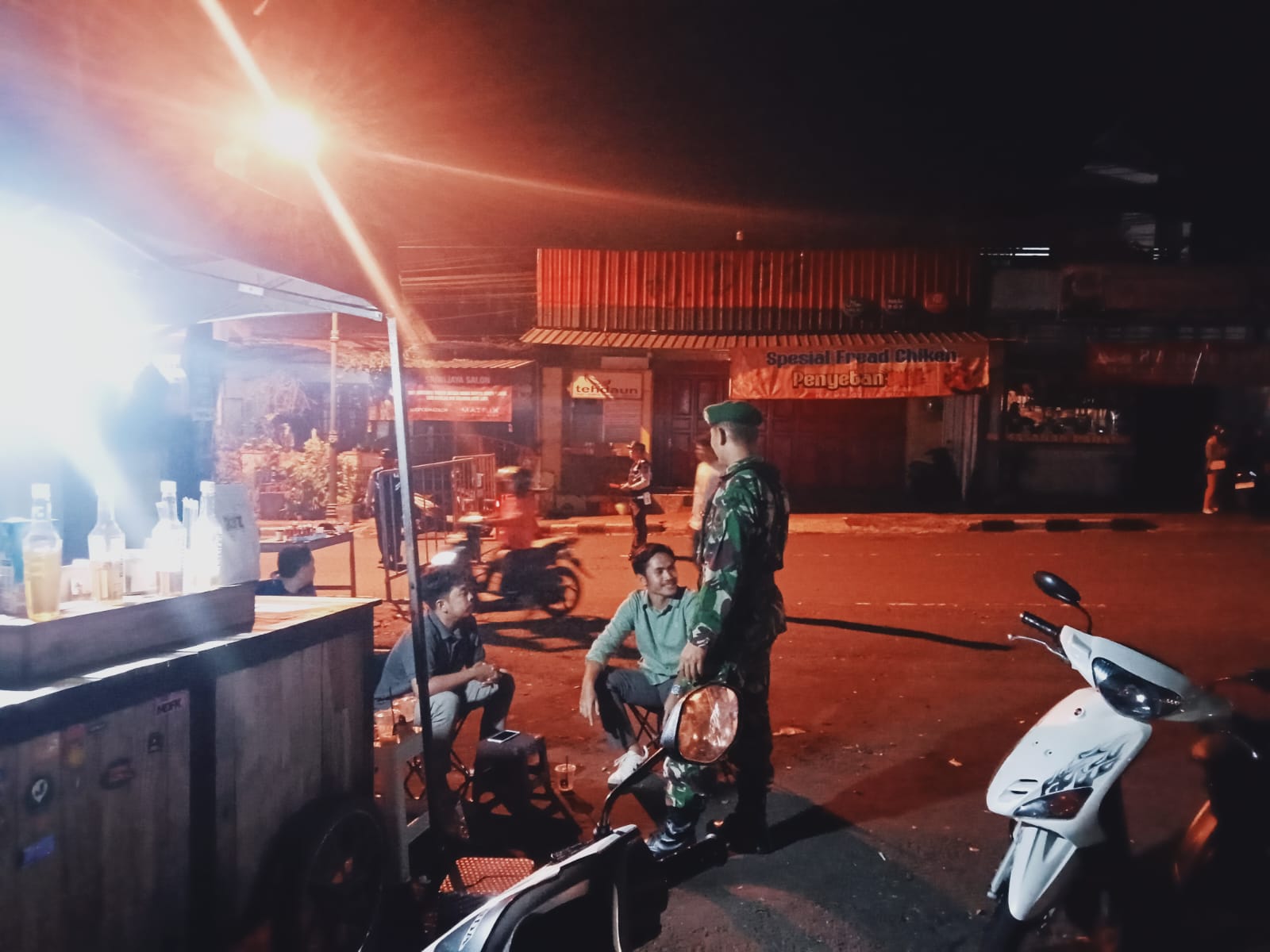 Patroli Babinsa Banyudono, Pastikan Kampung Tetap Aman dan Kondusif   